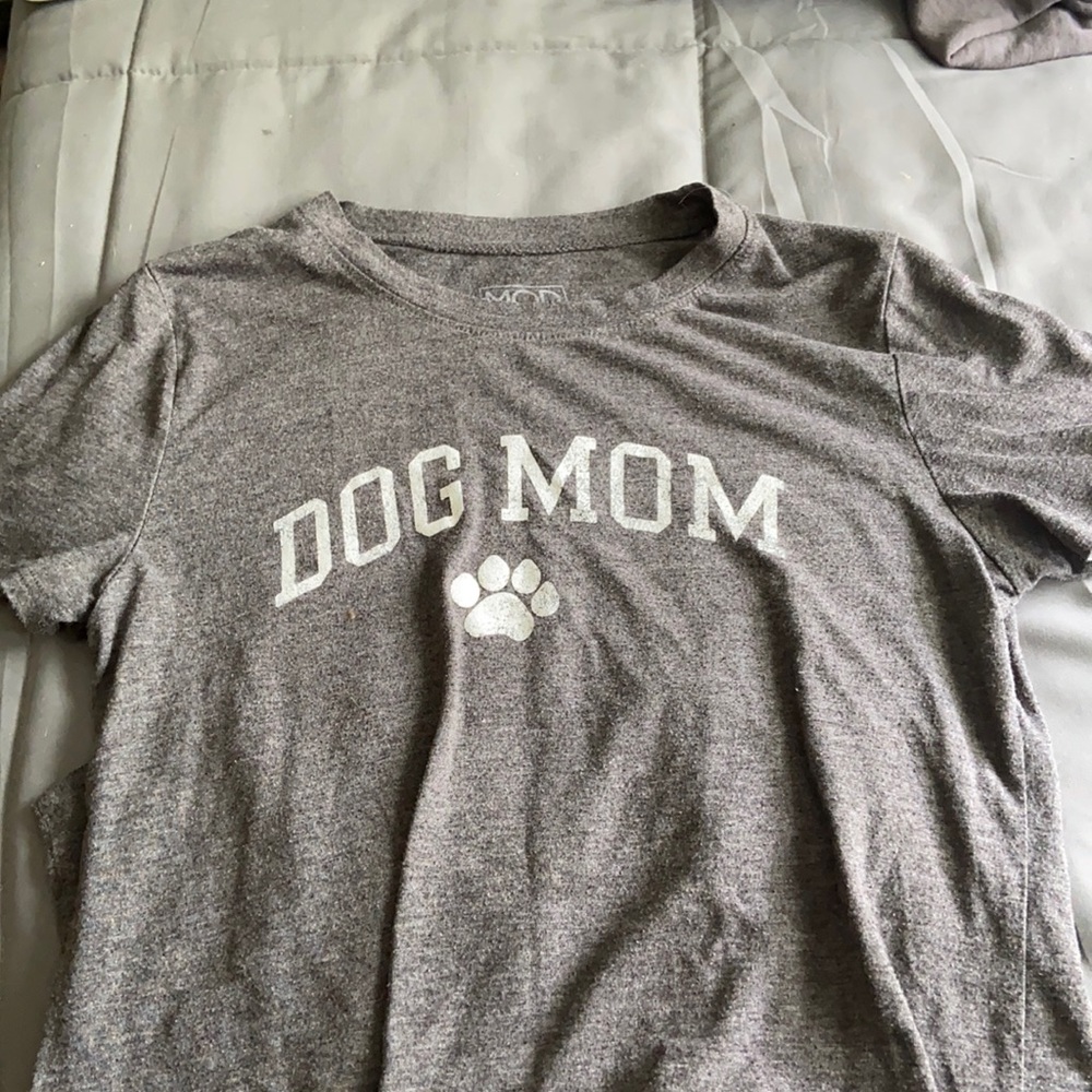 Dog Mom tshirt